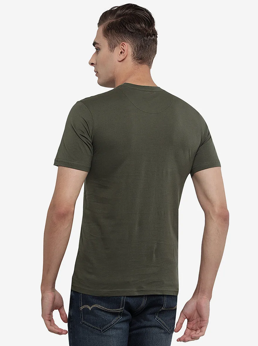 Dark Green Solid Slim Fit T-Shirt | JadeBlue