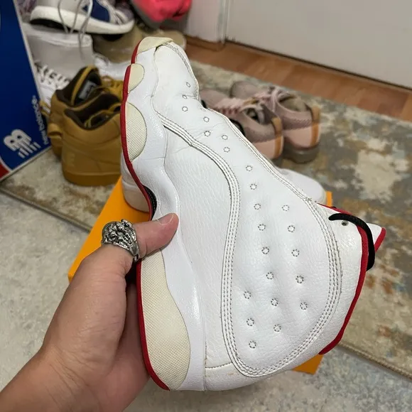 Fair Youth Sz 7Y Jordan 13 Retro Sneakers Alternative History Of Flight In White