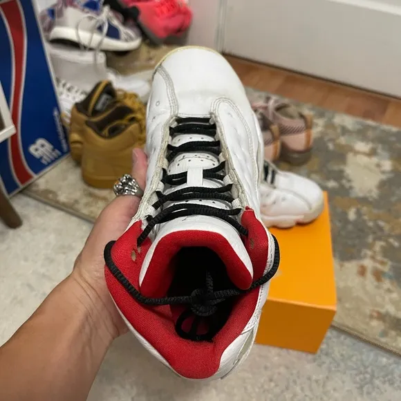 Fair Youth Sz 7Y Jordan 13 Retro Sneakers Alternative History Of Flight In White