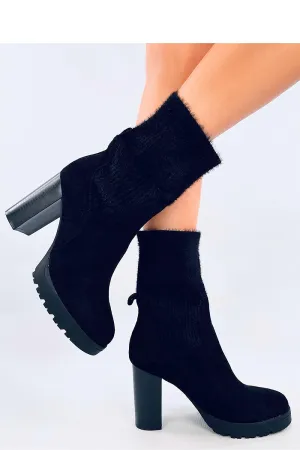 Heel boots