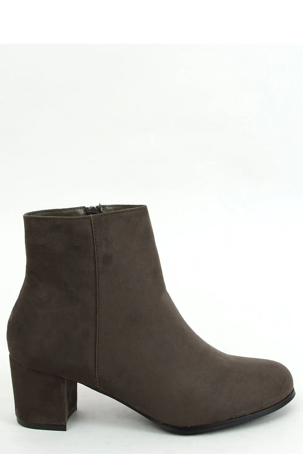 Heel boots
