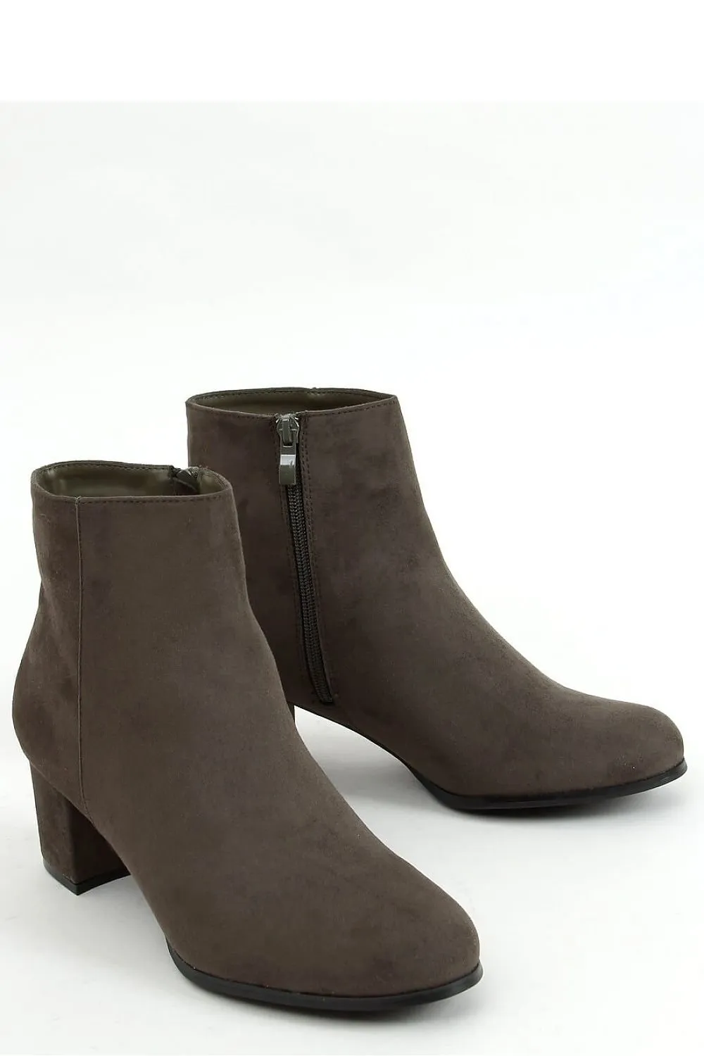Heel boots