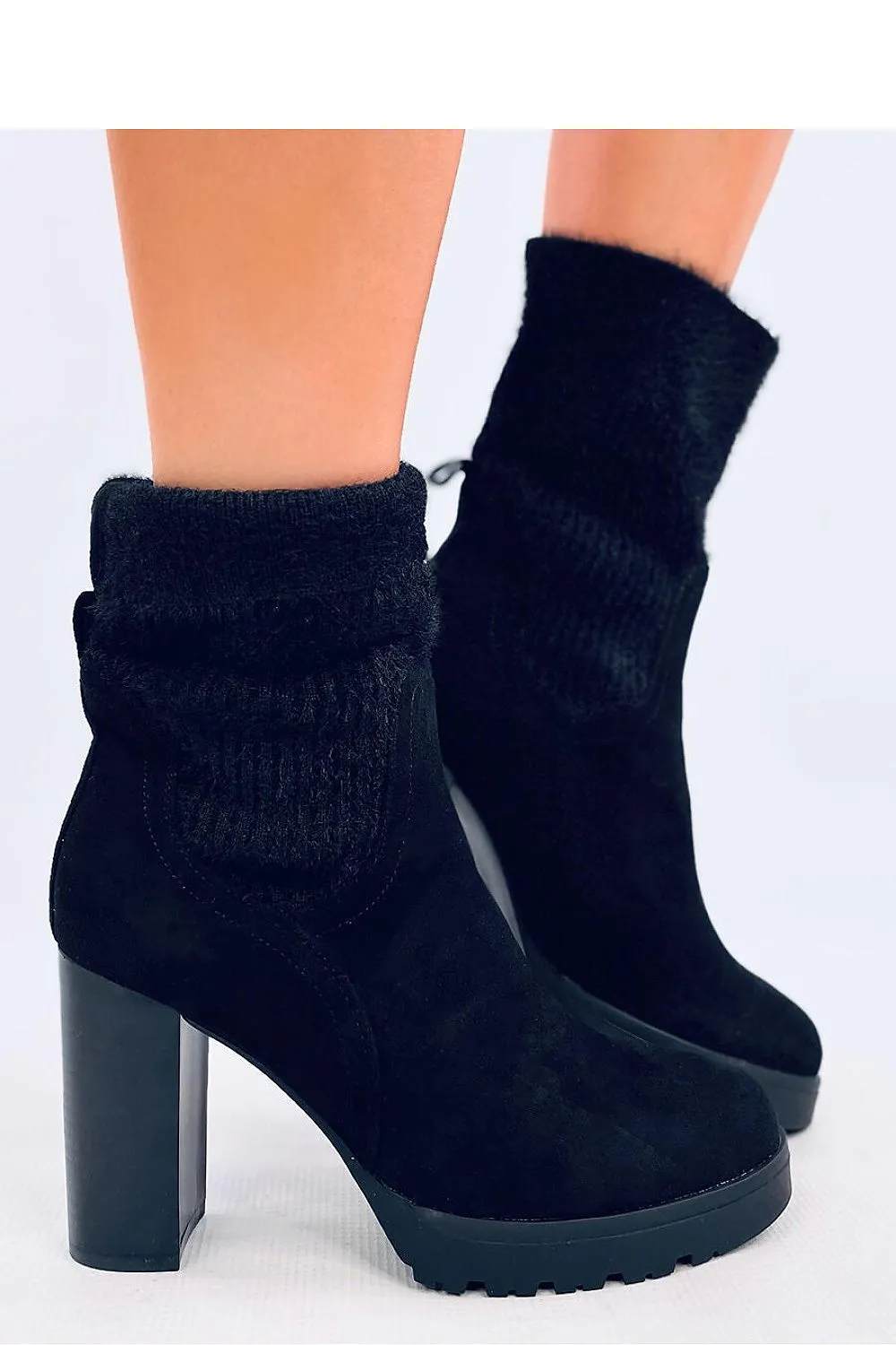 Heel boots