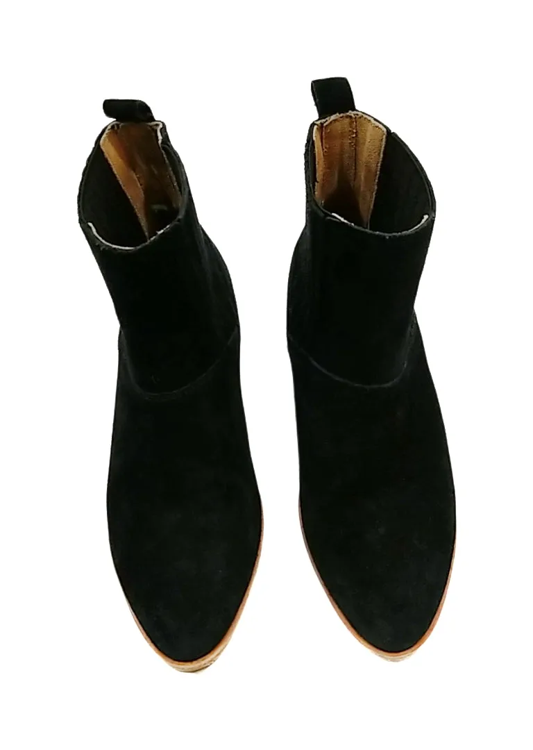 Hush Puppies Suede Boots - 6.5(37.5)