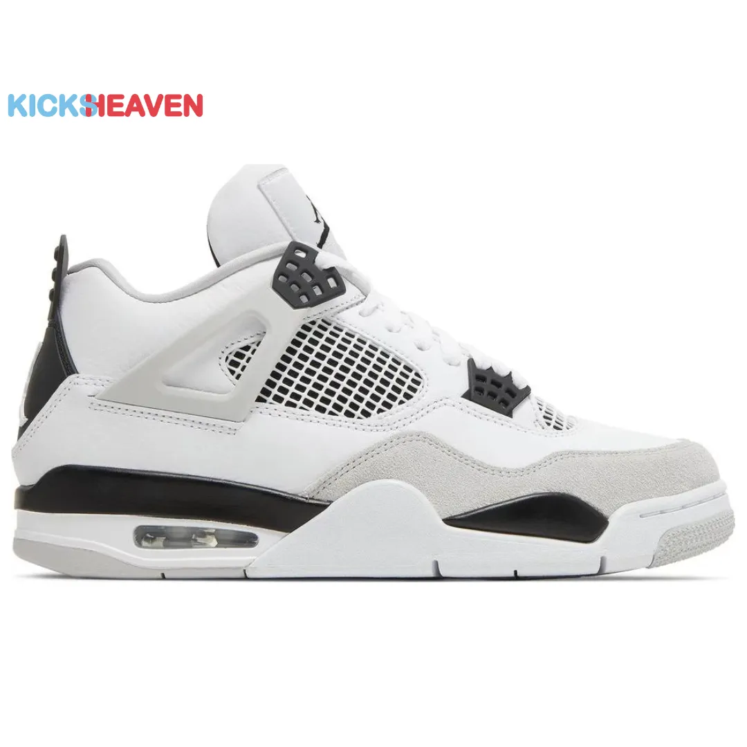 Nike Air Jordan 4 Retro 'Military Black'