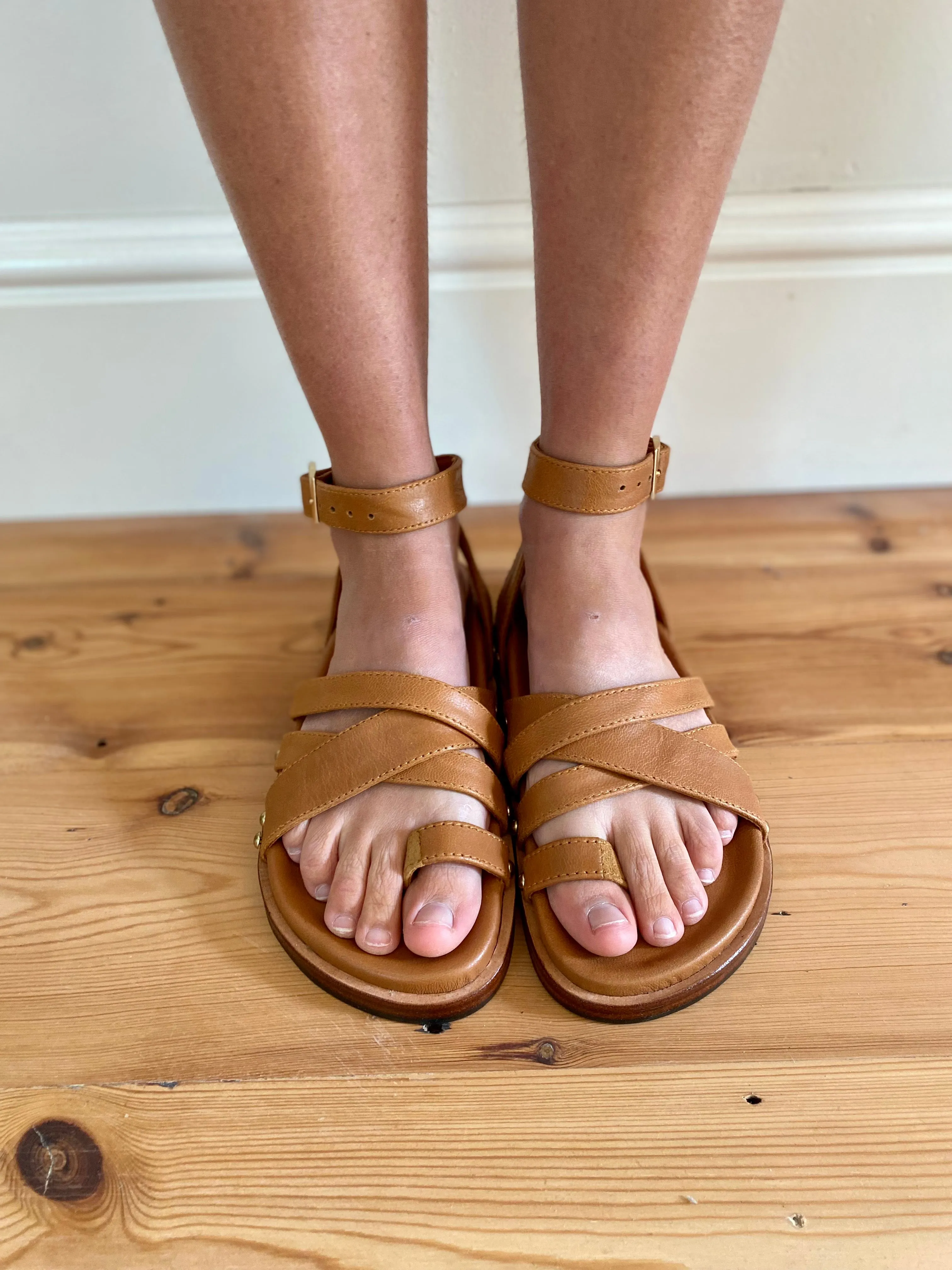 Palm Sandals In Tan