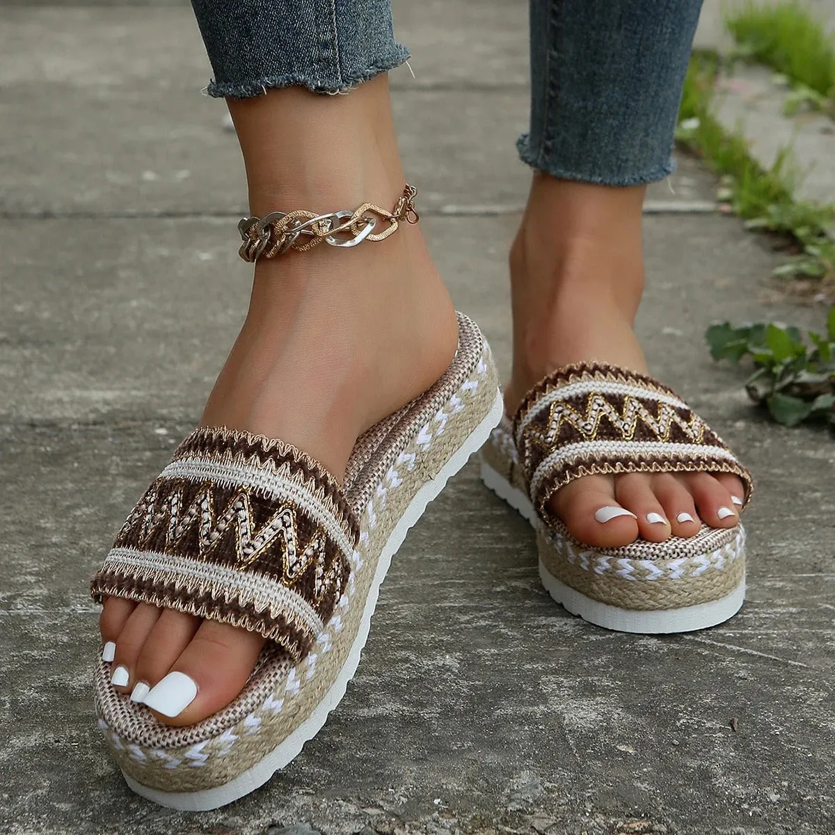 Pranhita® | Chic And Comfortable Sandals