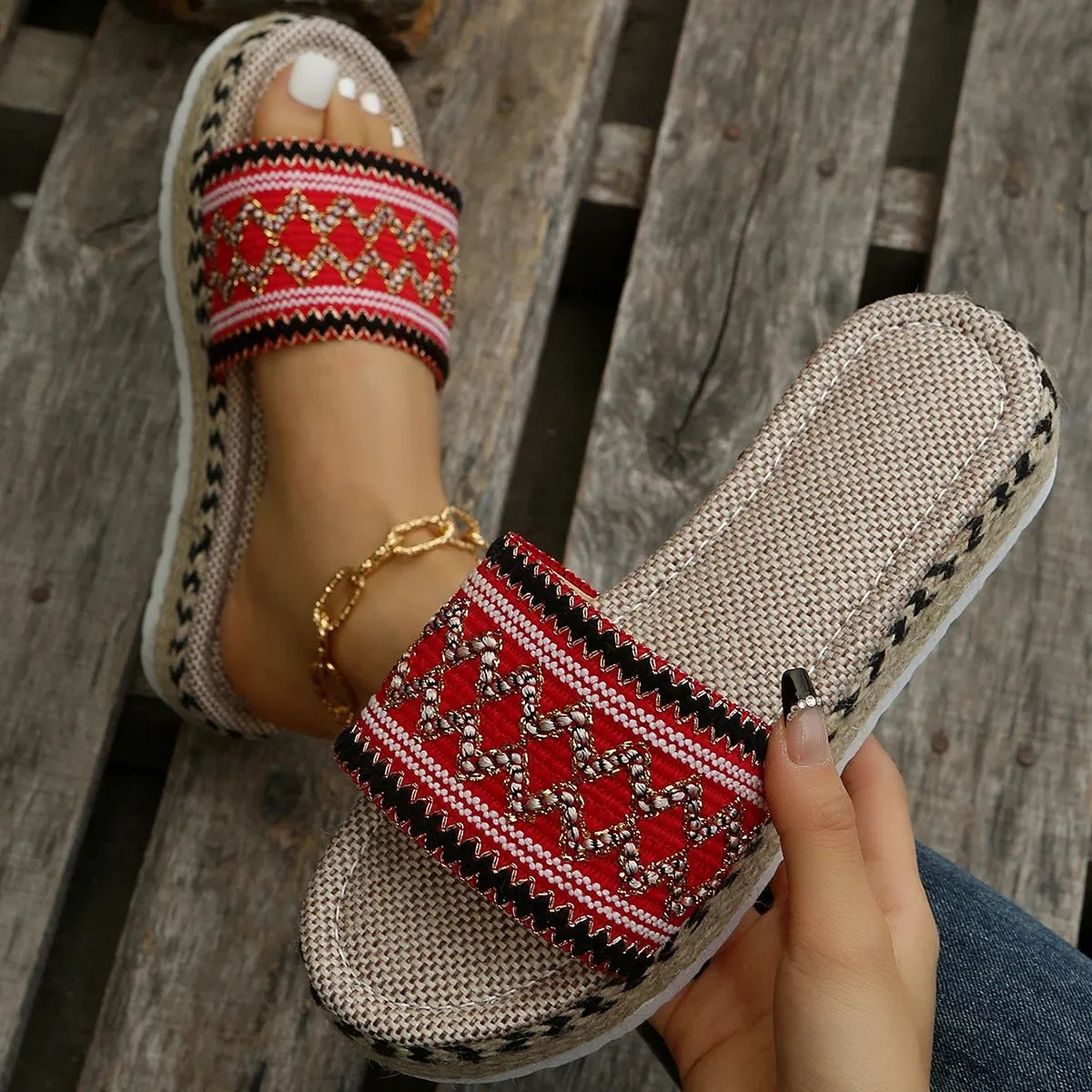 Pranhita® | Chic And Comfortable Sandals