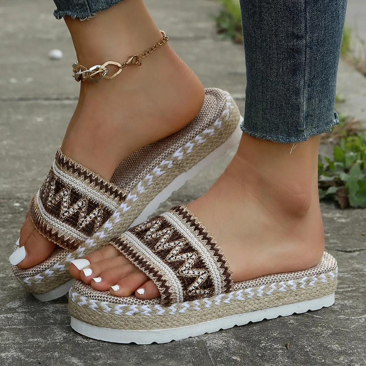 Pranhita® | Chic And Comfortable Sandals