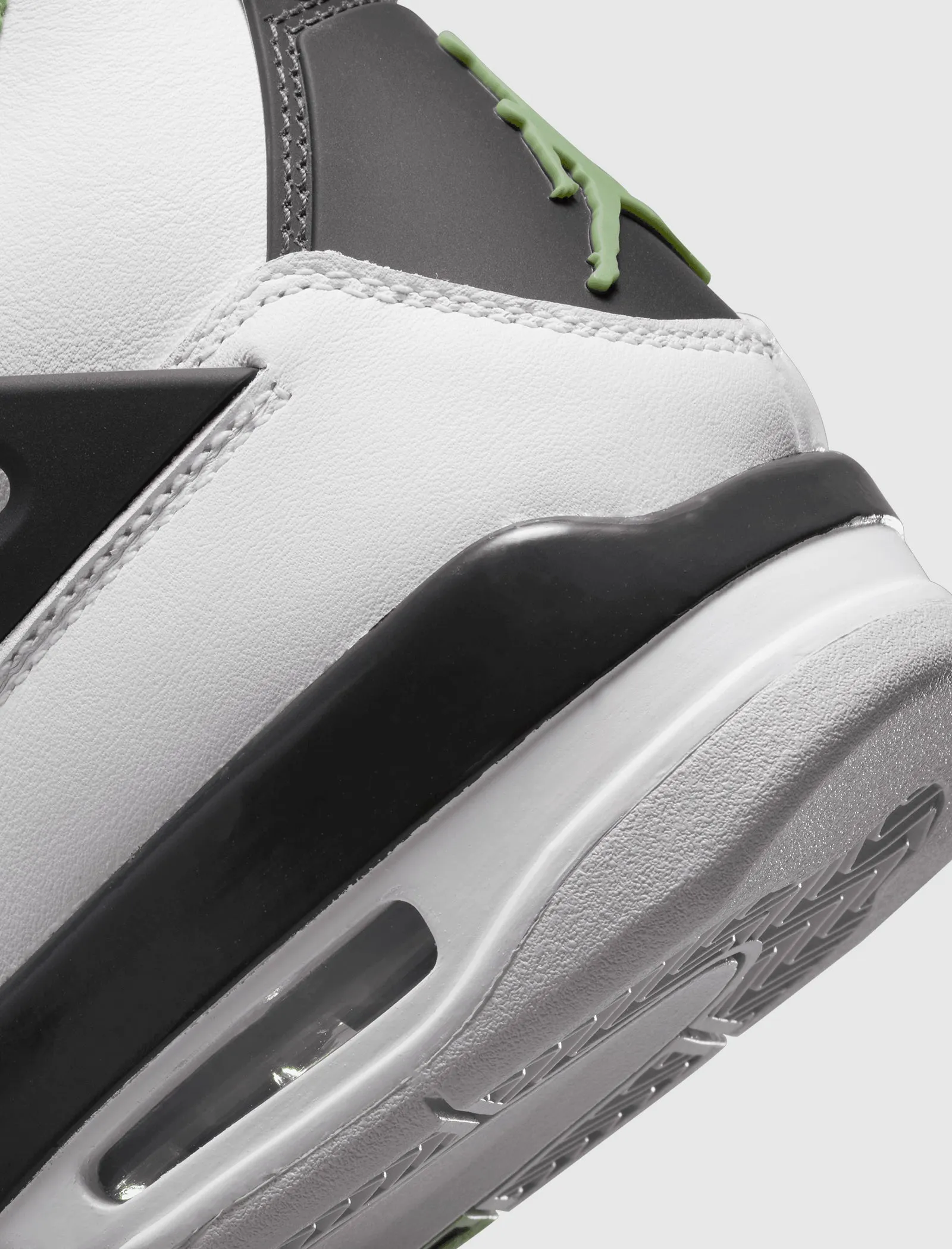 WOMEN'S AIR JORDAN 4 RETRO "OIL GREEN"
