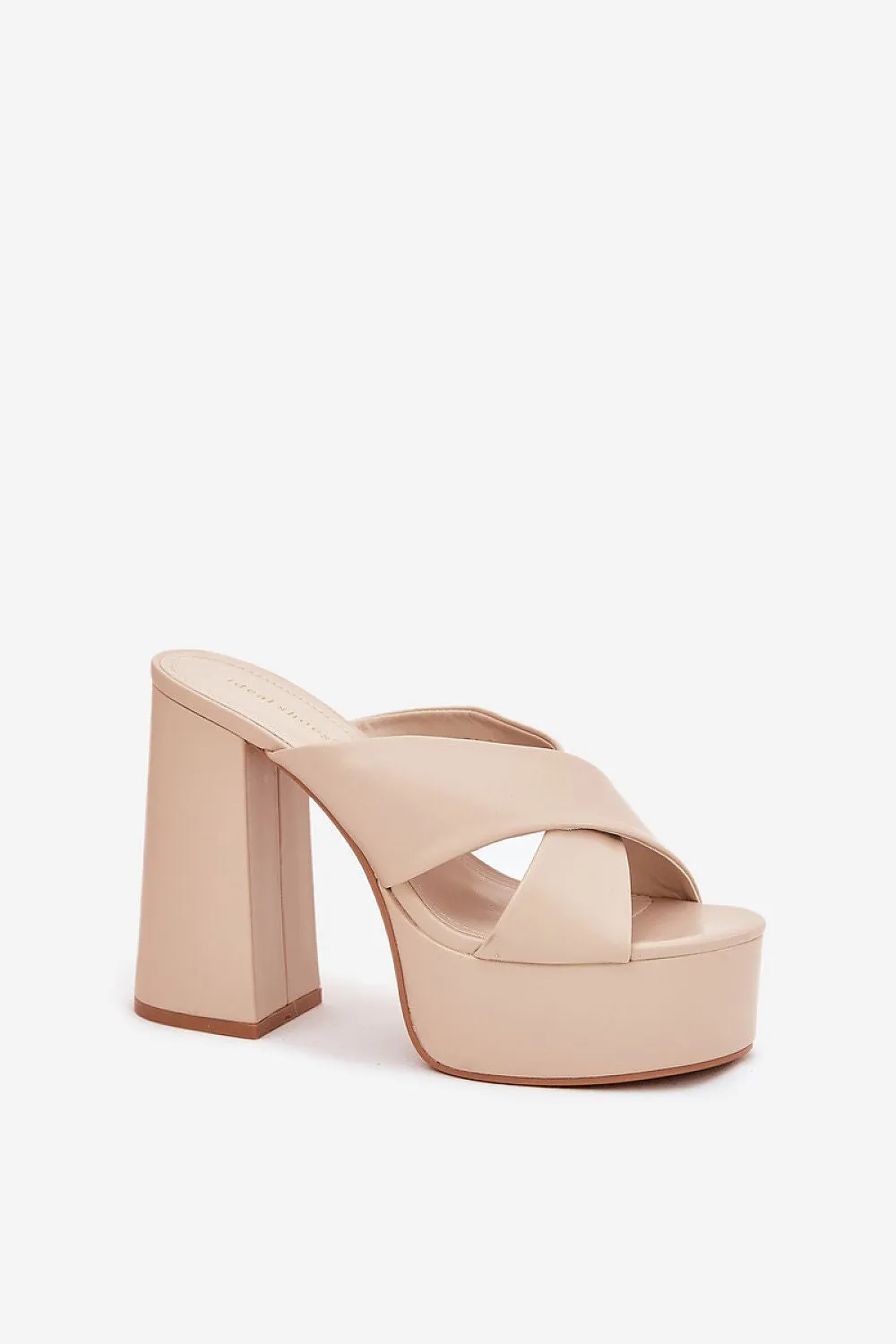Women's sandals made of eco leather