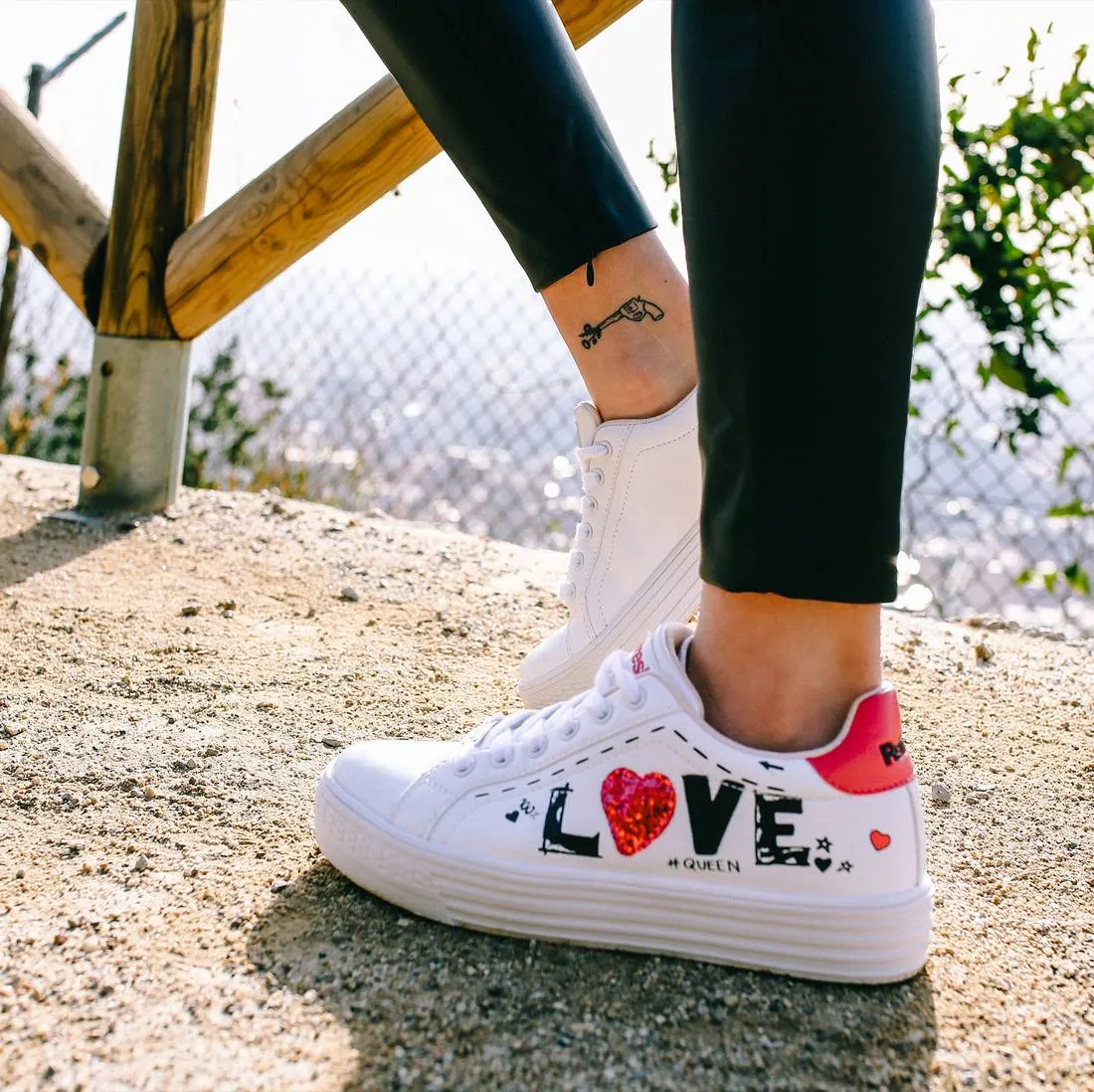 ZAPATILLA DE MUJER REFRESH 06954701