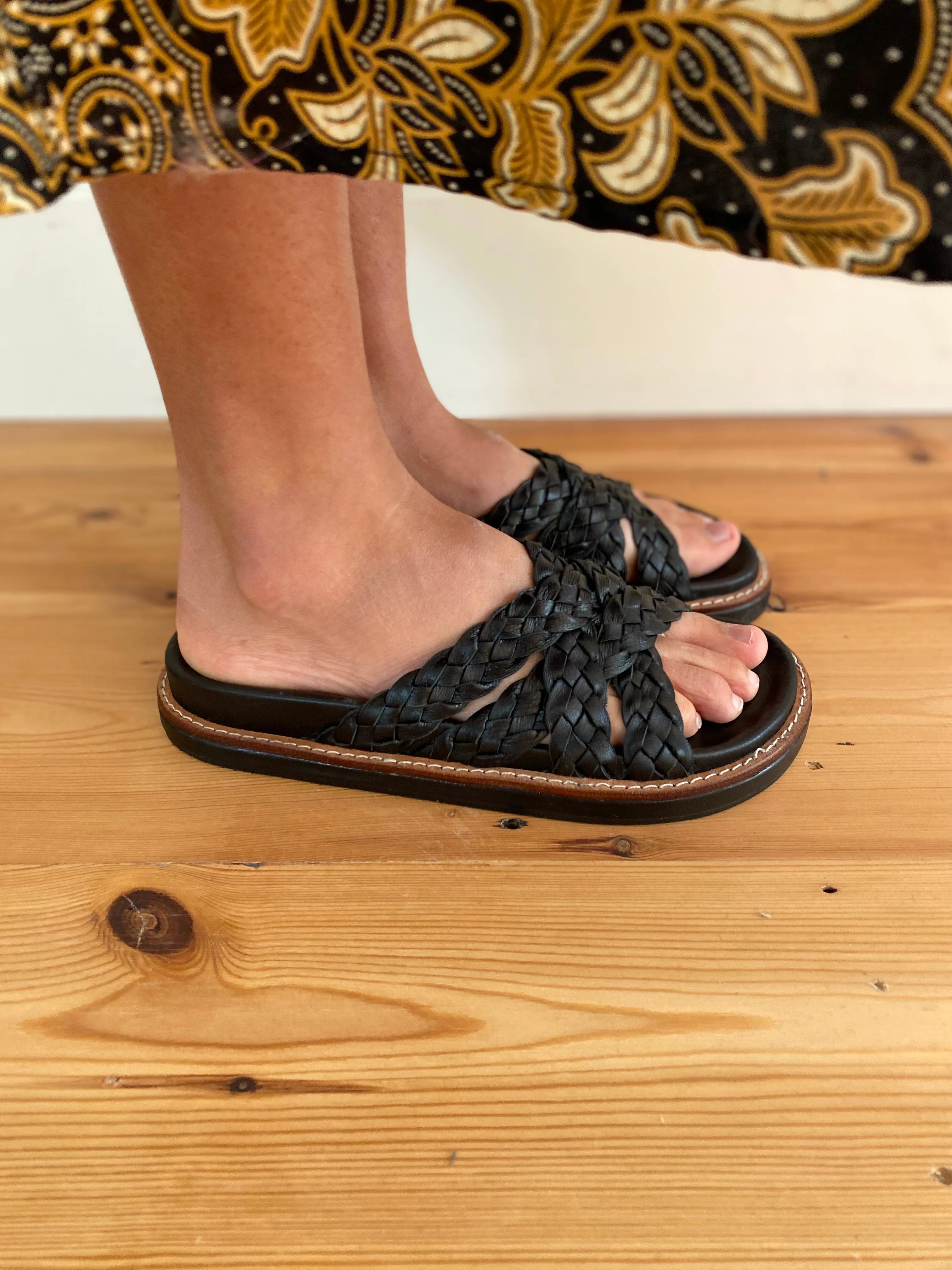 Zulu Sandals In Black